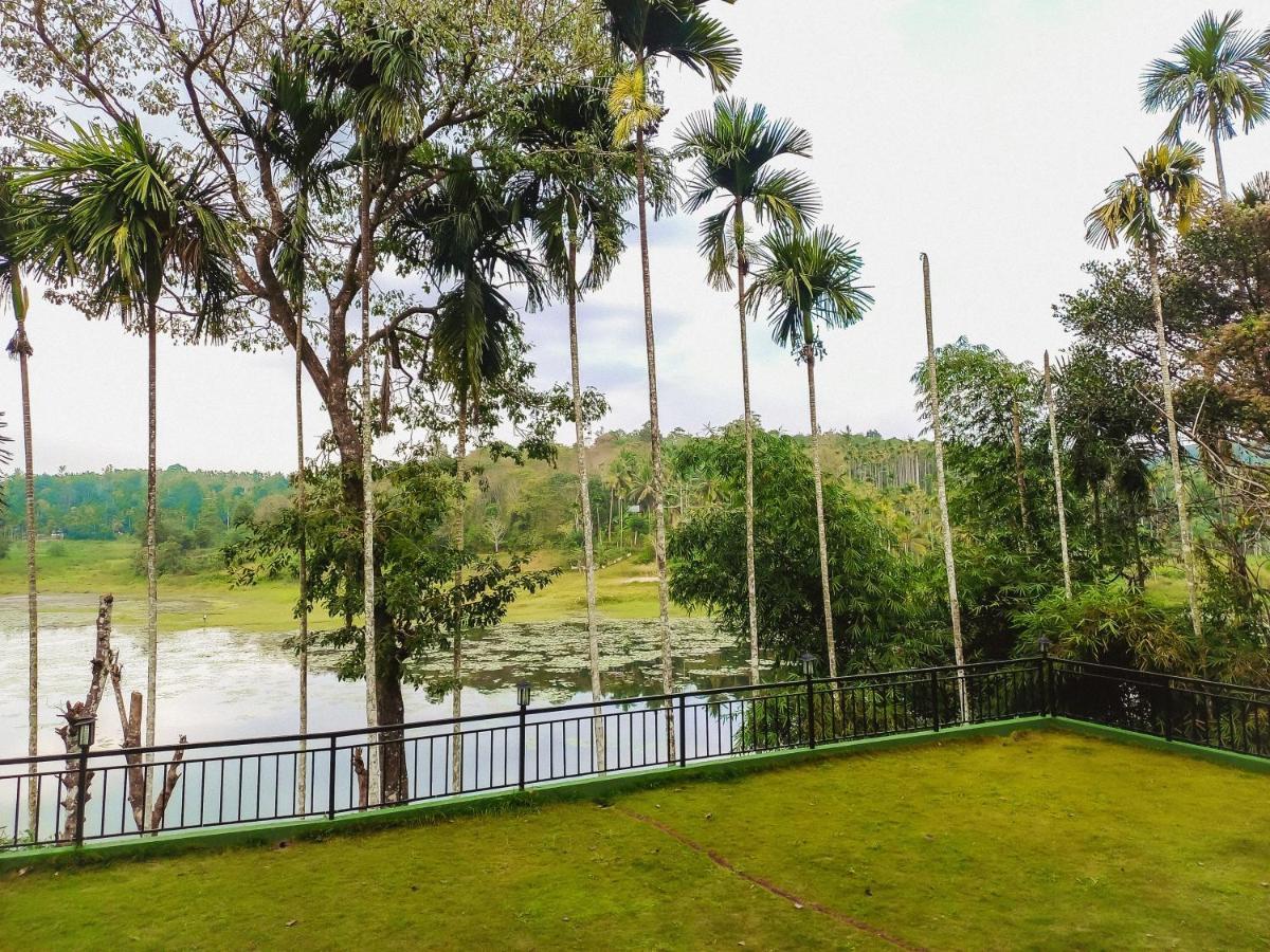 The Wave Lakeview Resort & Spa Wayanad Extérieur photo