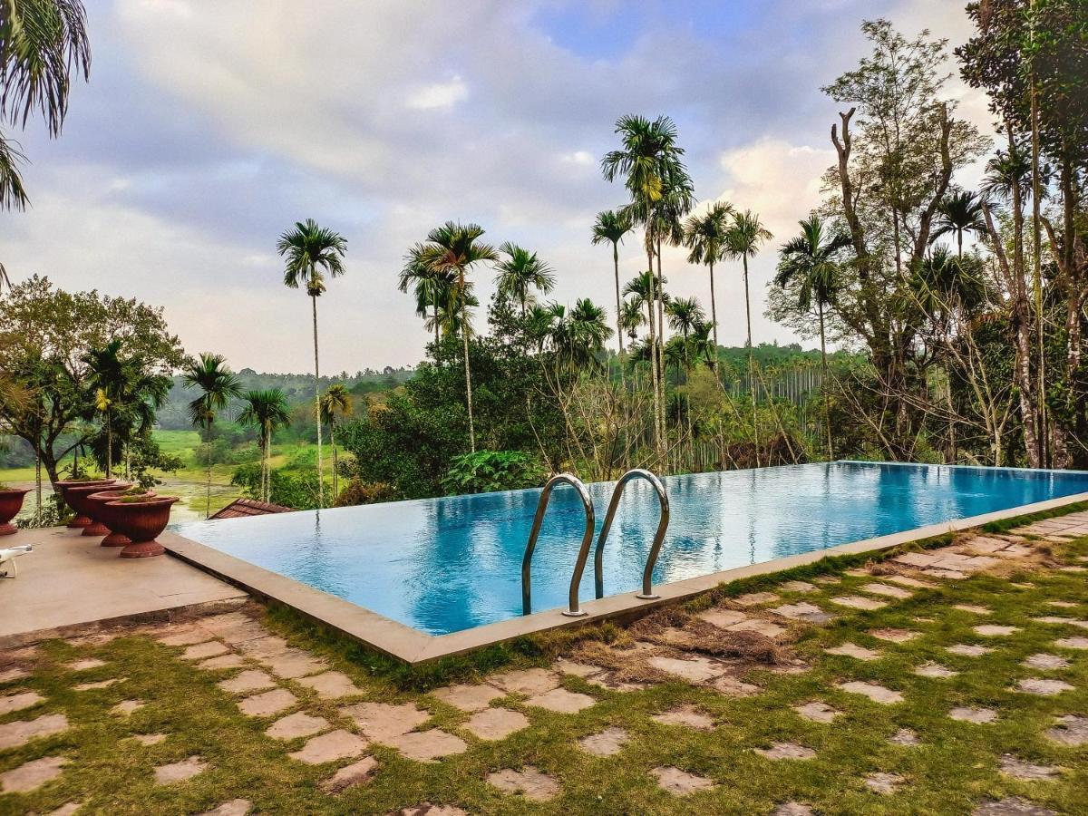 The Wave Lakeview Resort & Spa Wayanad Extérieur photo